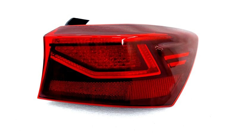 SAĞ STOP LAMBASI LEDLİ KIA CERATO 2019-2023 (DEPO)